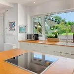 Hein Krabbe Apartment *